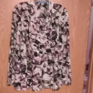 Simply Vera Want flowered blouse